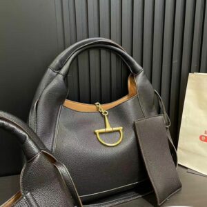 7156a35d