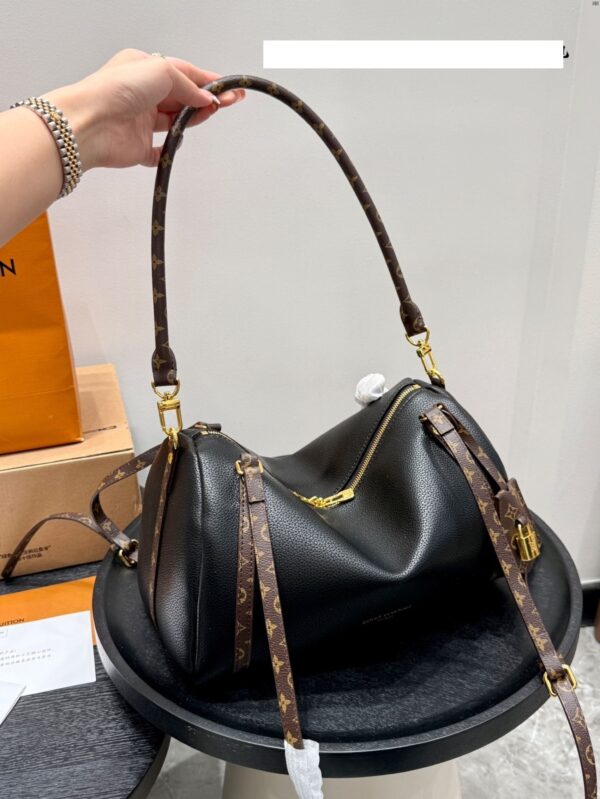 New Collection Fashion LV Handbag L2085
