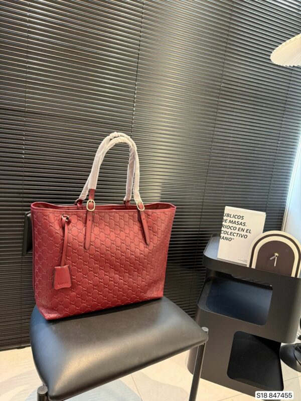 New Collection Fashion GG Handbag G676
