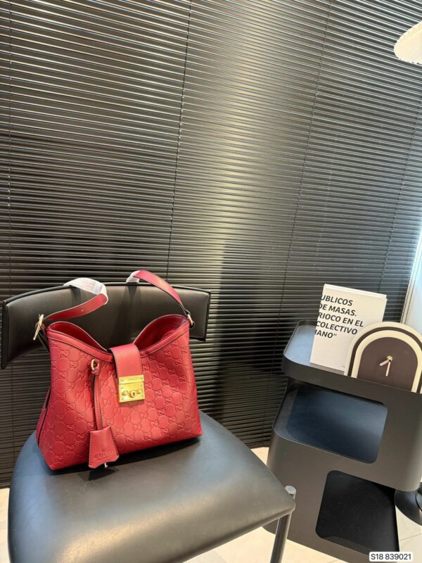 New Collection Fashion GG Handbag G677