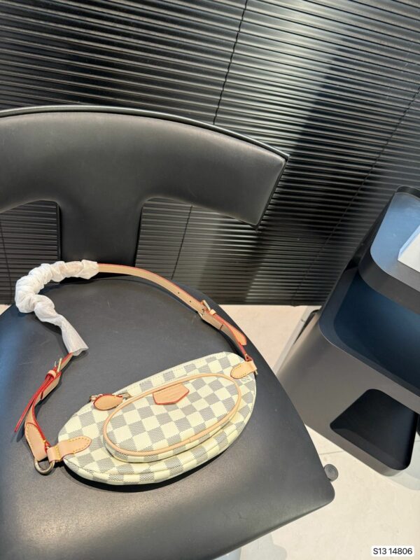 Stylish Fashion Carry LV Handbag L2091