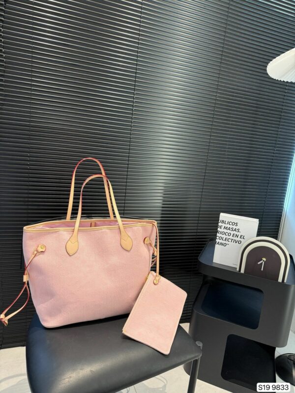 New Collection Fashion LV Handbag L2093