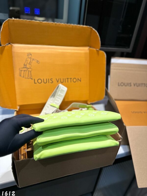 New Collection Fashion LV Handbag L2095