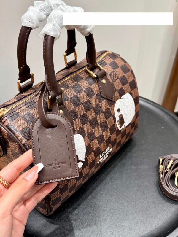 New Collection Fashion LV Handbag L2097