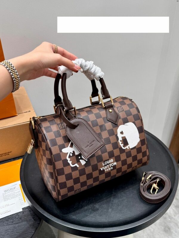 New Collection Fashion LV Handbag L2097
