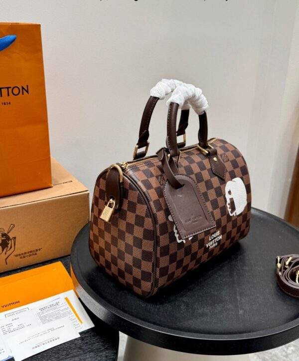 New Collection Fashion LV Handbag L2097