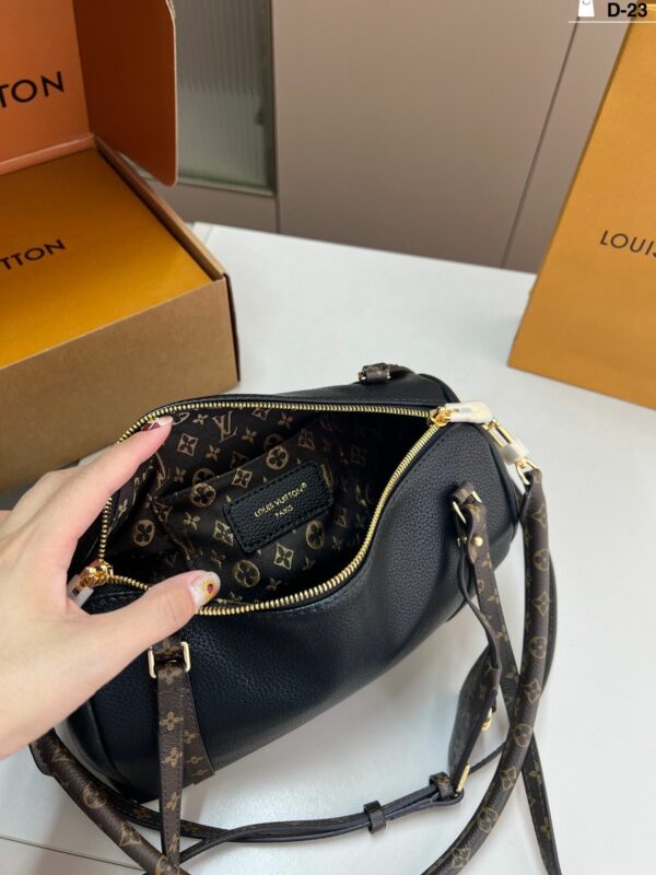 New Collection Fashion LV Handbag L2101