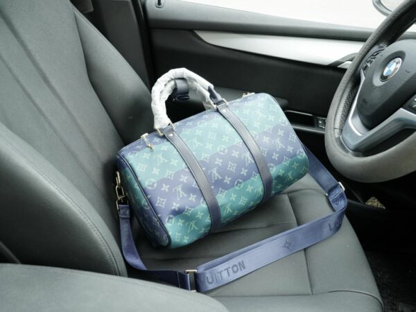New Collection Fashion LV Handbag L2102