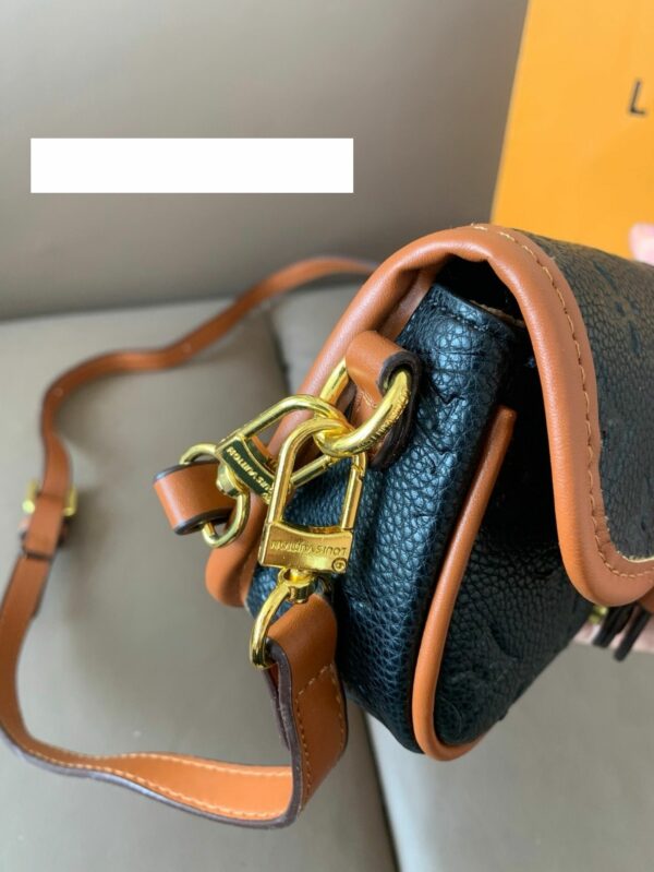 New Collection Fashion LV Handbag L2104