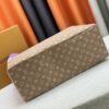 Chic Charm LV Handbag M24457-1