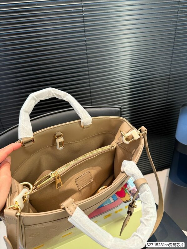 New Collection Fashion LV Handbag L2108