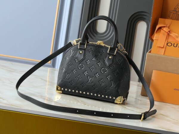 Luxury LV Handbag M53151