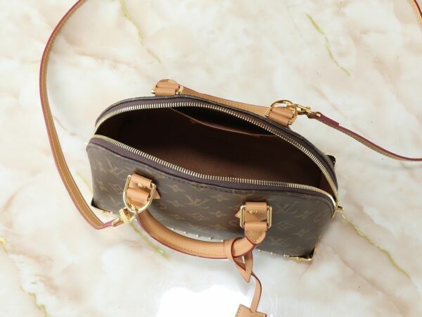 Luxury LV Handbag M53151