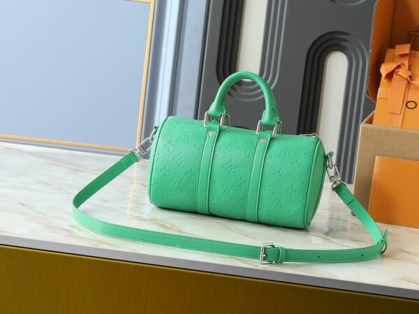 Luxury LV Handbag M26055