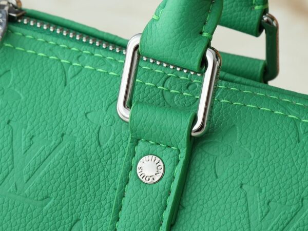 Luxury LV Handbag M26055