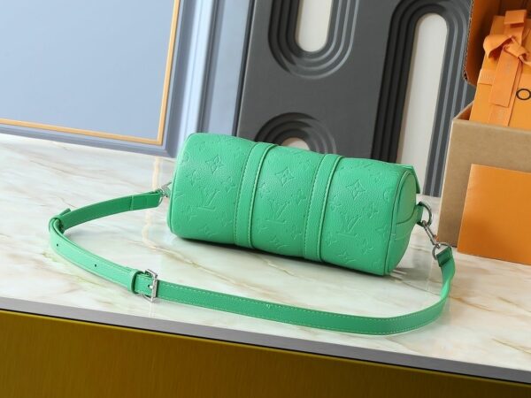 Luxury LV Handbag M26055
