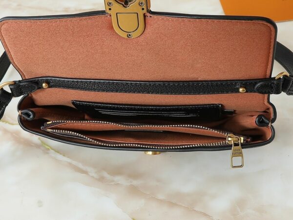 Luxury LV Handbag M12147