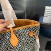 Stylish Fashion Carry LV Handbag L2110