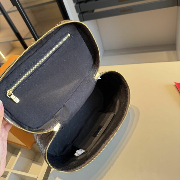 New Collection Fashion LV Handbag L2111