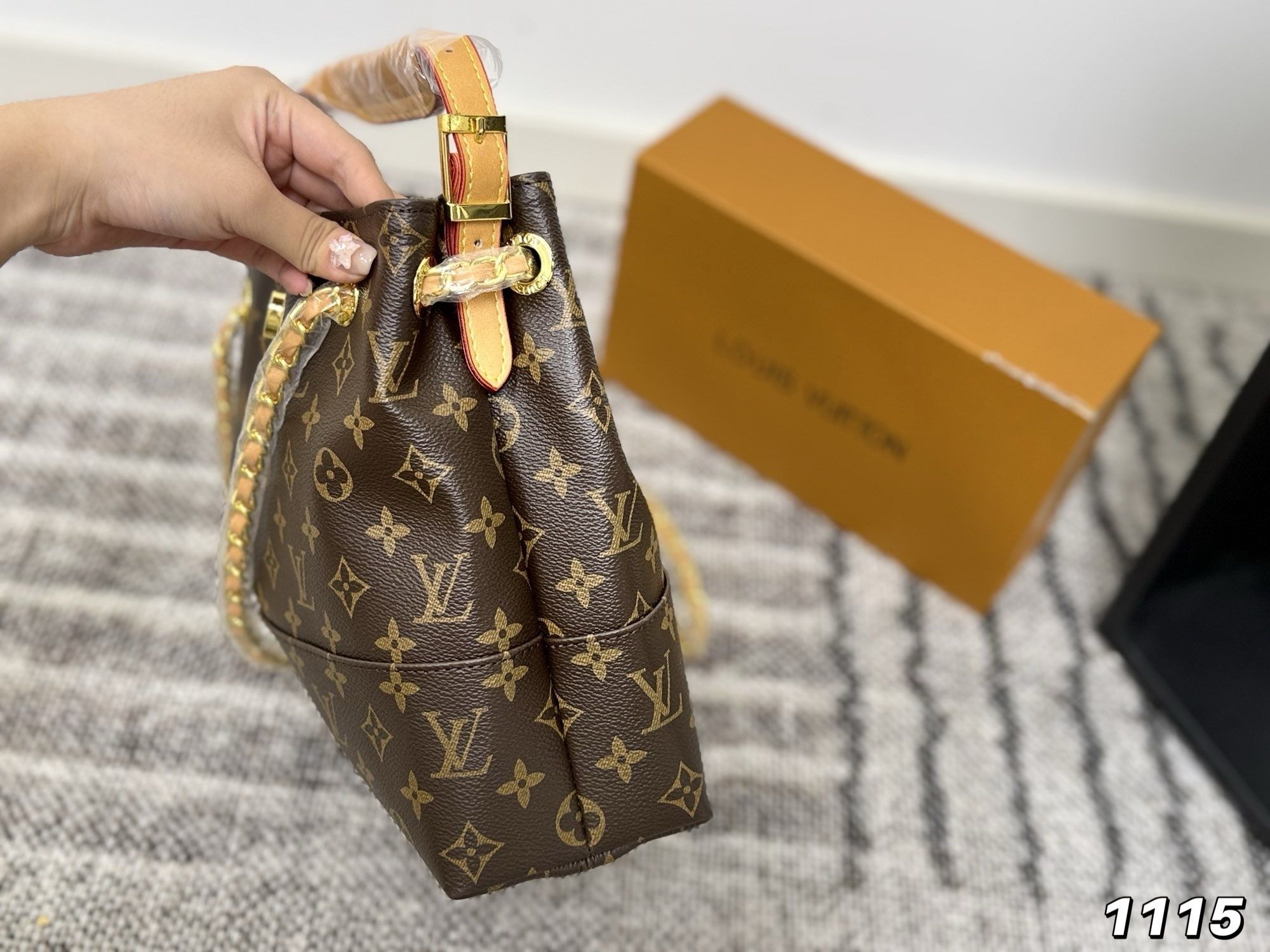 New Collection Fashion LV Handbag L2112 New Collection Fashion LV Handbag L2112