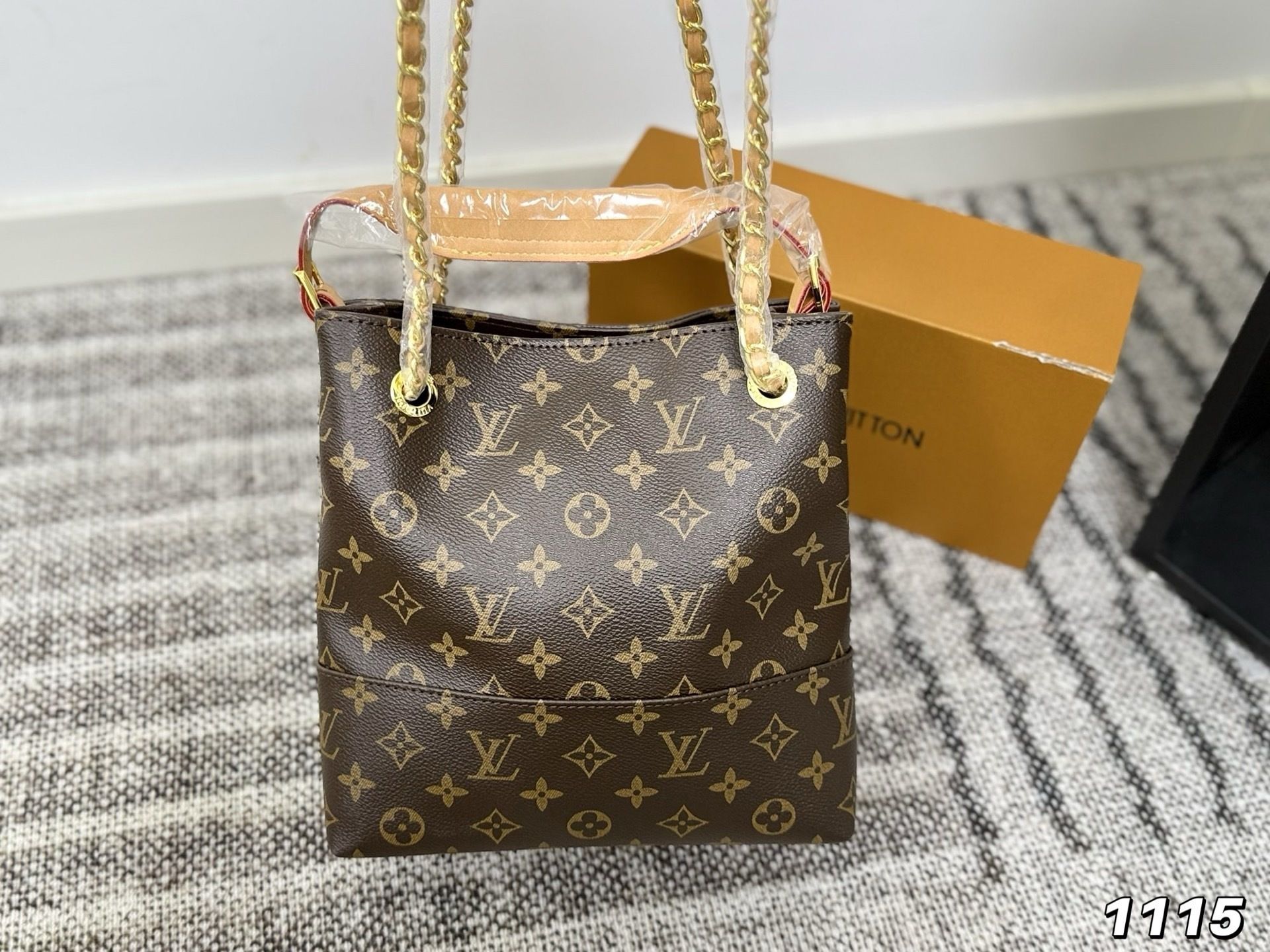 New Collection Fashion LV Handbag L2112 New Collection Fashion LV Handbag L2112