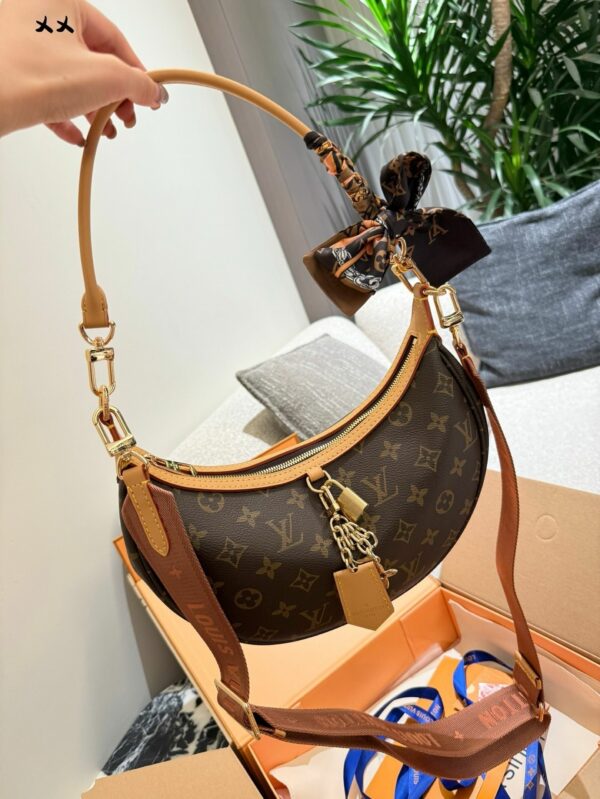 Stylish Fashion Carry LV Handbag L2115