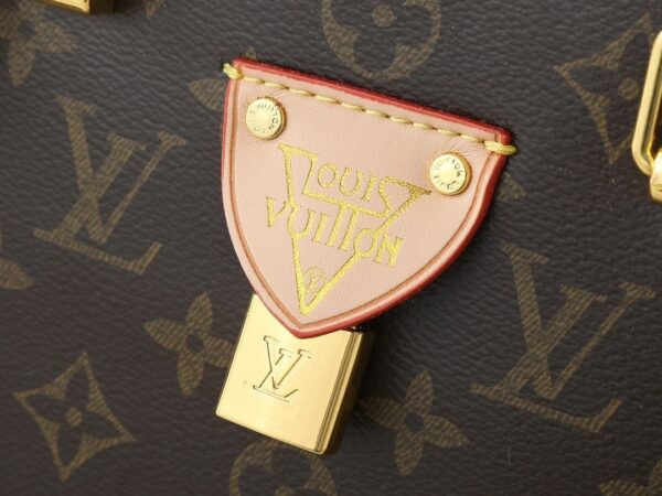 Luxury LV Handbag M44961