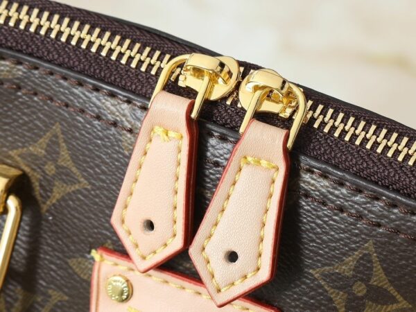 Luxury LV Handbag M44961