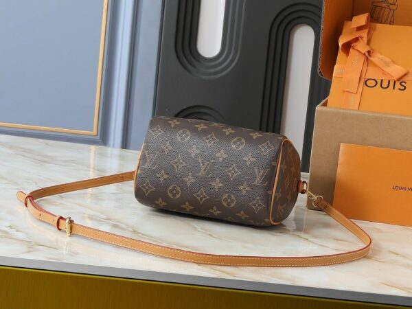 Luxury LV Handbag M81086