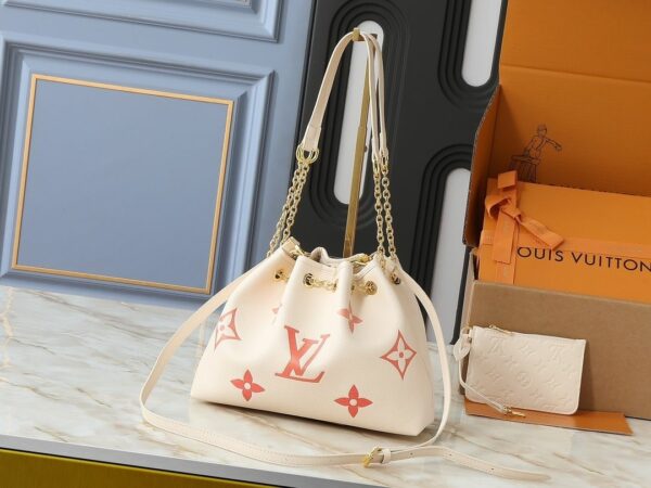 Luxury LV Handbag M11283