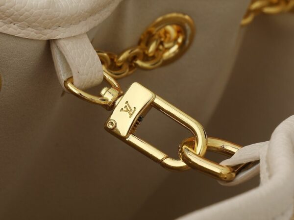 Luxury LV Handbag M11283