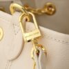 Chic Charm LV Handbag M11283