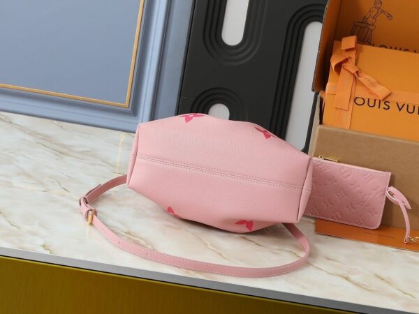 Luxury LV Handbag M11283