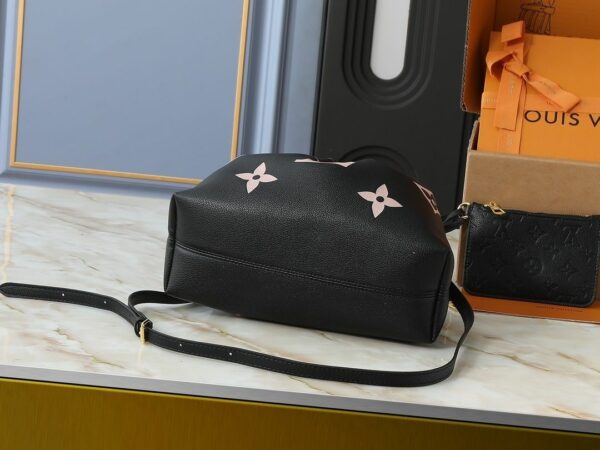 Luxury LV Handbag M11283