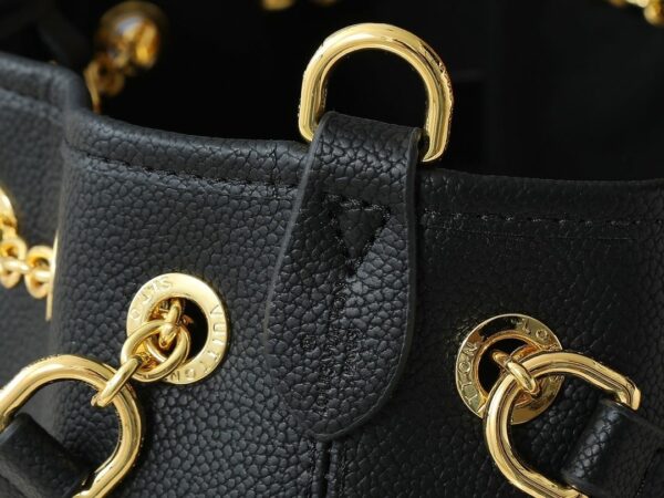 Luxury LV Handbag M11283.1