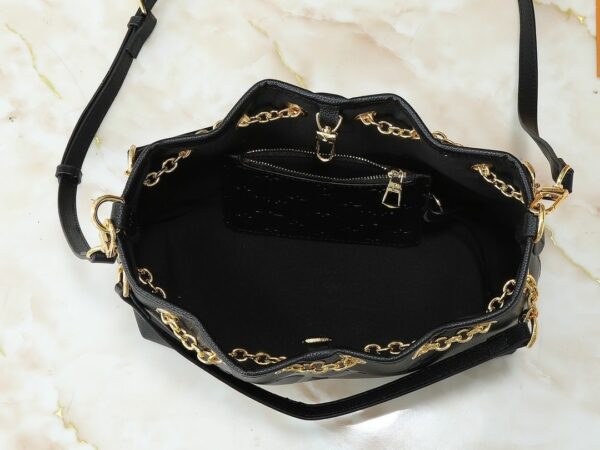 Luxury LV Handbag M11283.1