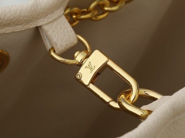 Luxury LV Handbag M11283.1