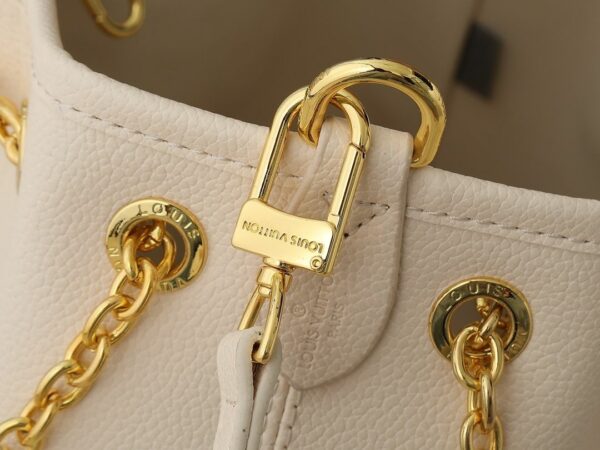 Luxury LV Handbag M11283.1