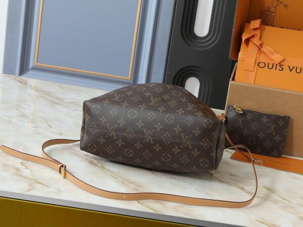 Luxury LV Handbag M11283.1