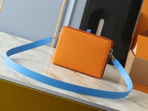 Luxury LV Handbag M24455