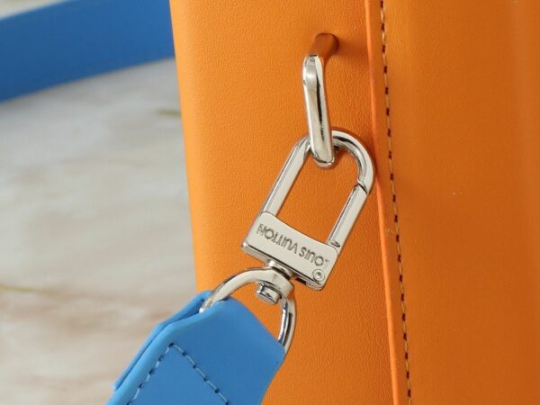 Luxury LV Handbag M24455