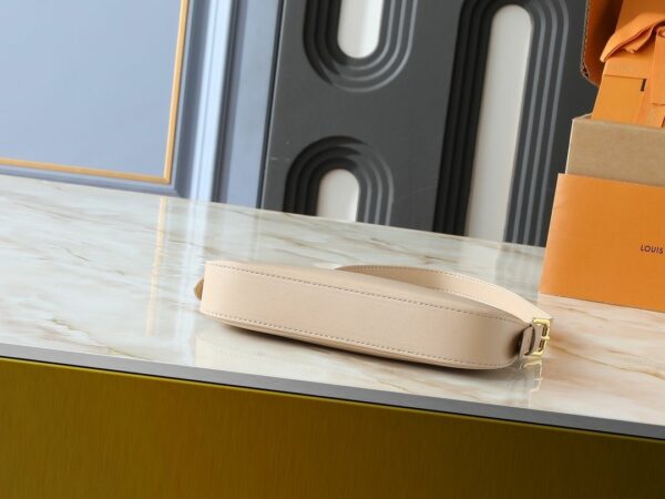 Luxury LV Handbag M25525-M25784