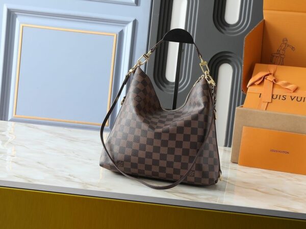Luxury LV Handbag M46213