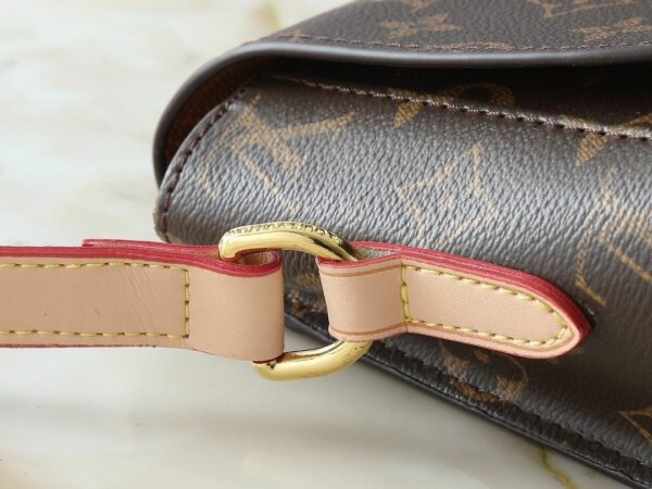 Luxury LV Handbag M51241