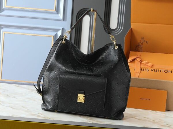 Luxury LV Handbag M40781