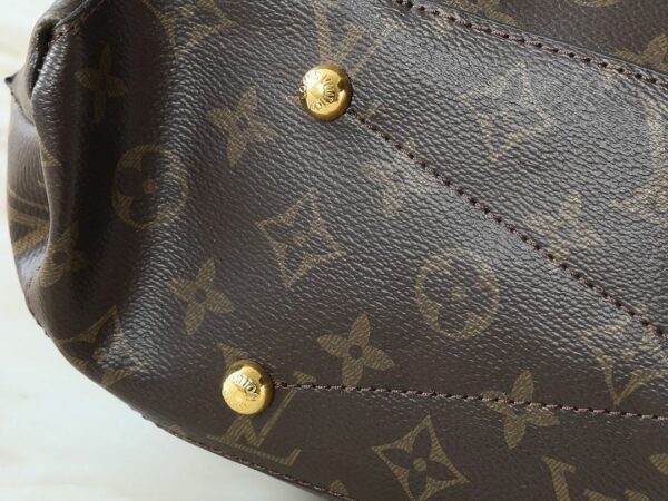 Luxury LV Handbag M40781