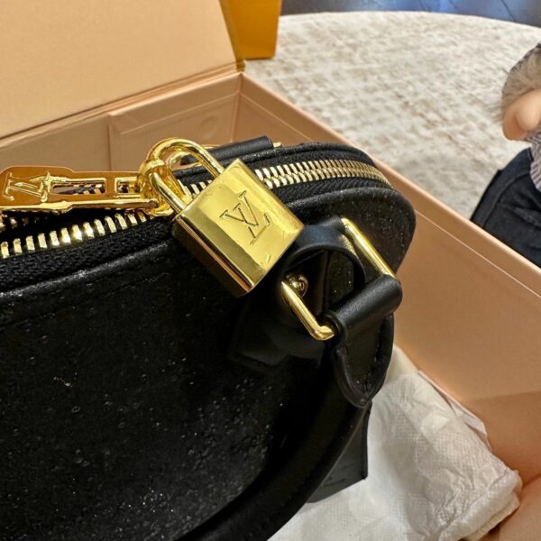 New Collection Fashion LV Handbag L2125