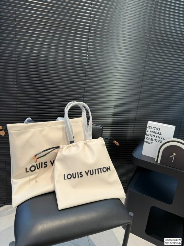 New Collection Fashion LV Handbag L2126.1
