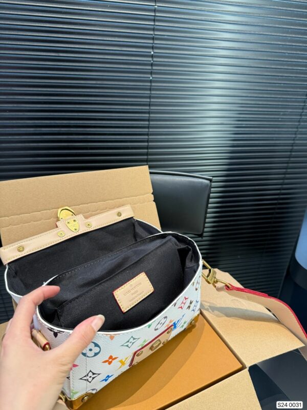 New Collection Fashion LV Handbag L2127