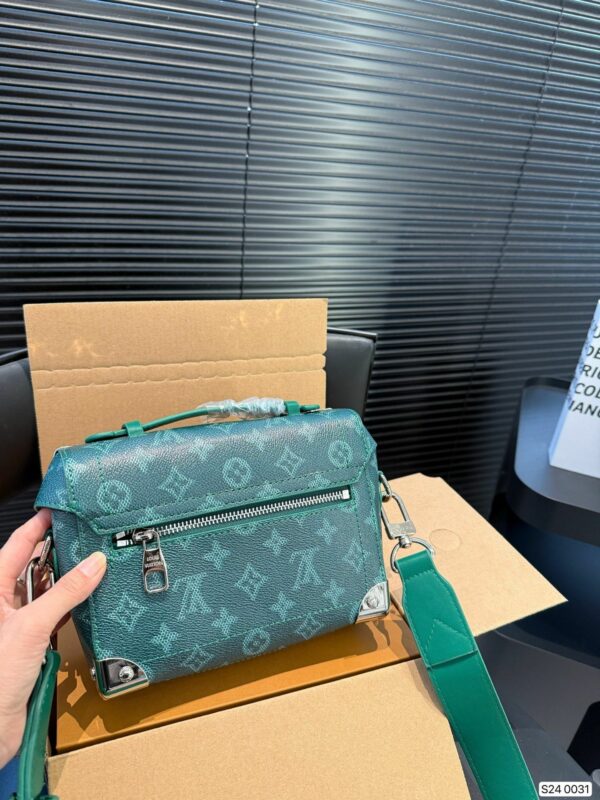 New Collection Fashion LV Handbag L2127